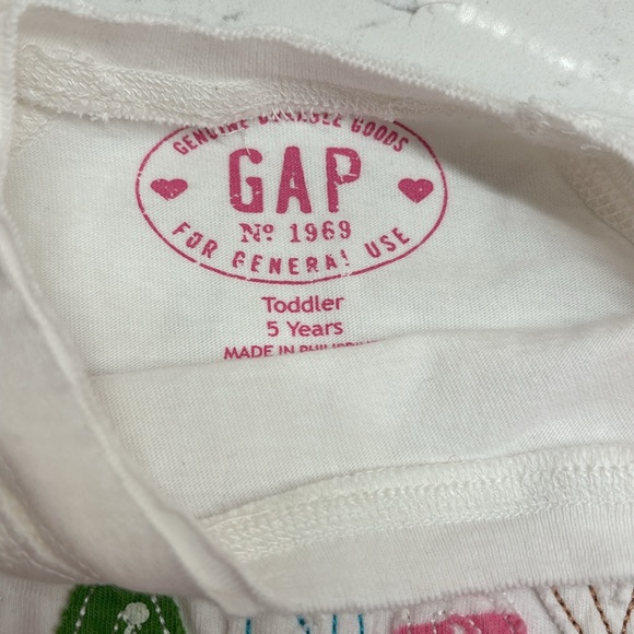 3 long sleeve size 5 shirts gap and old navy - Picture 3 of 10